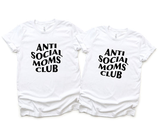 MOMantisocialClub- Mother's Matching Shirt Set